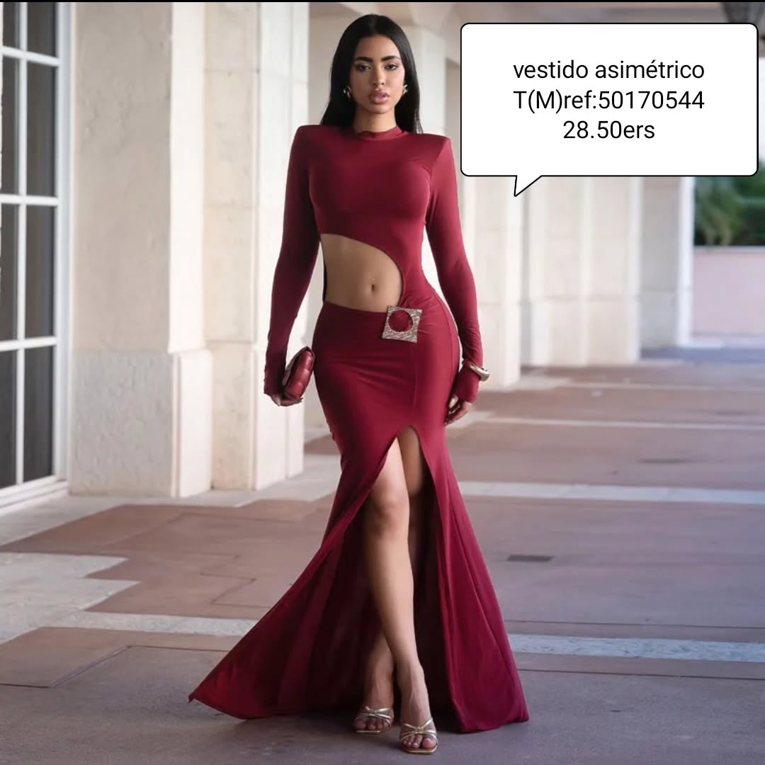 Vestido asimétrico burdeos